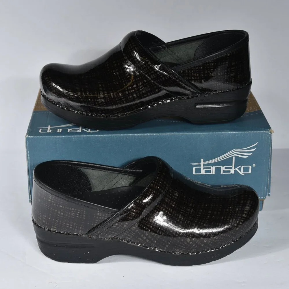 Dansko Professional Black & Silver Clogs size 39 womens 8.5 9 - Picture 1 of 7